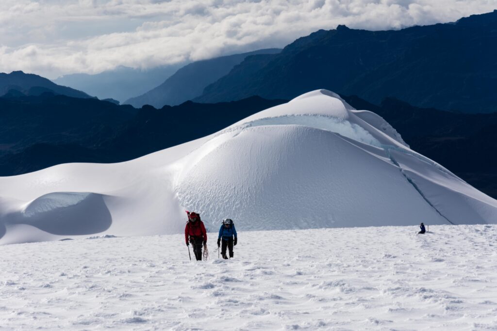 Nevado Alta Montaña Ecuador Condor Trekk Tarabitas