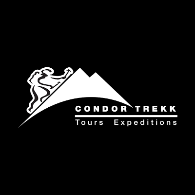 condor trekk ecuador montaña nevados tarabitas